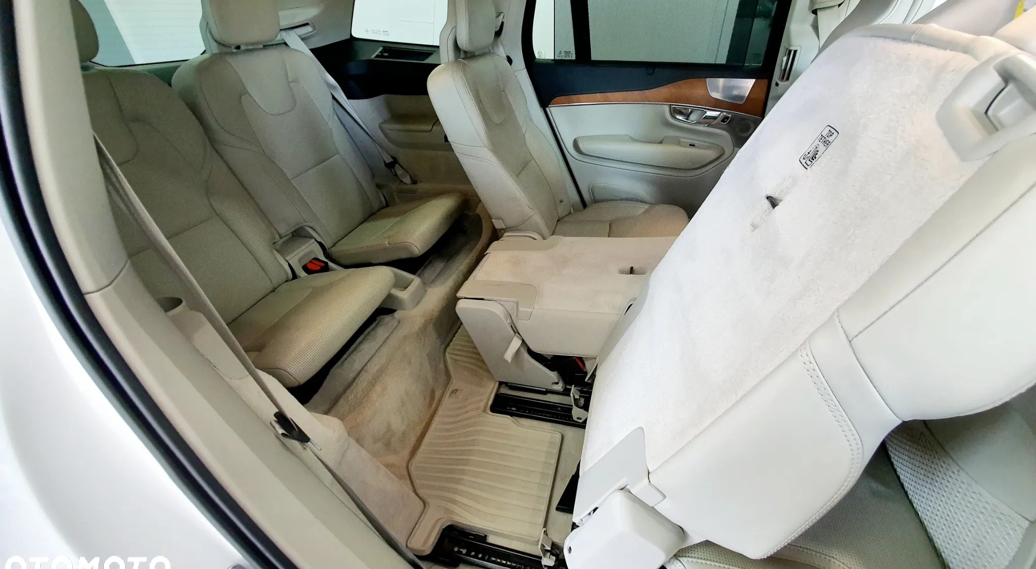 Volvo XC 90 cena 197900 przebieg: 125000, rok produkcji 2019 z Zalewo małe 781